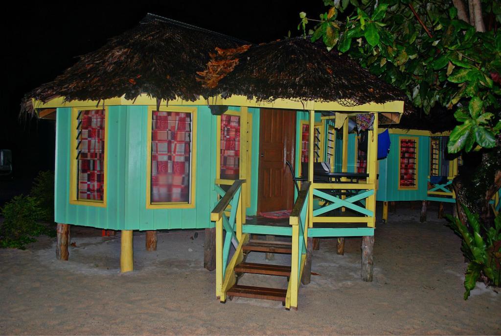 Taufua Beach Fales Lalomanu Værelse billede